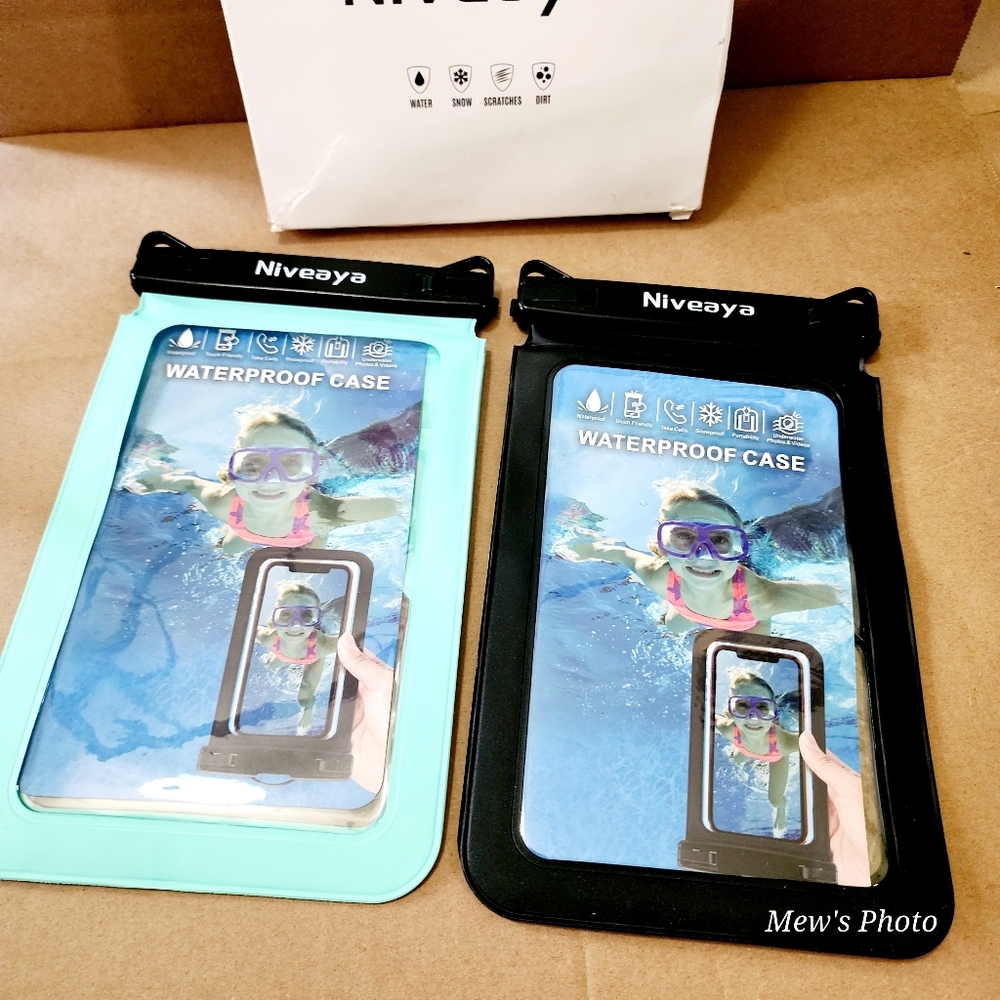 Niveaya Double Space Waterproof Phone Pouch - 2 Pack